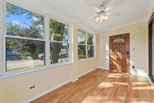 $279,000 | 1398 Floresta Vista, Crystal Lake, IL 60014