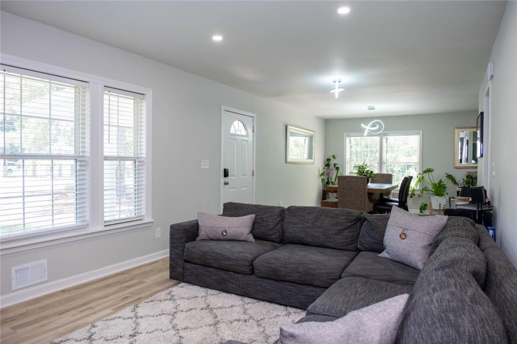 1090 Blair Bridge Road Austell, GA 30168 - Photo 6 of 37