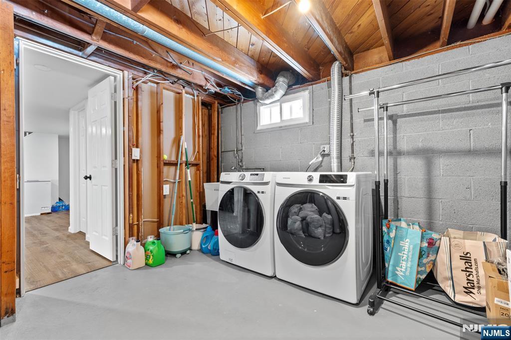 112 Garibaldi Avenue Lodi, NJ 07644 - Photo 17 of 31 a utility room with dryer and washer