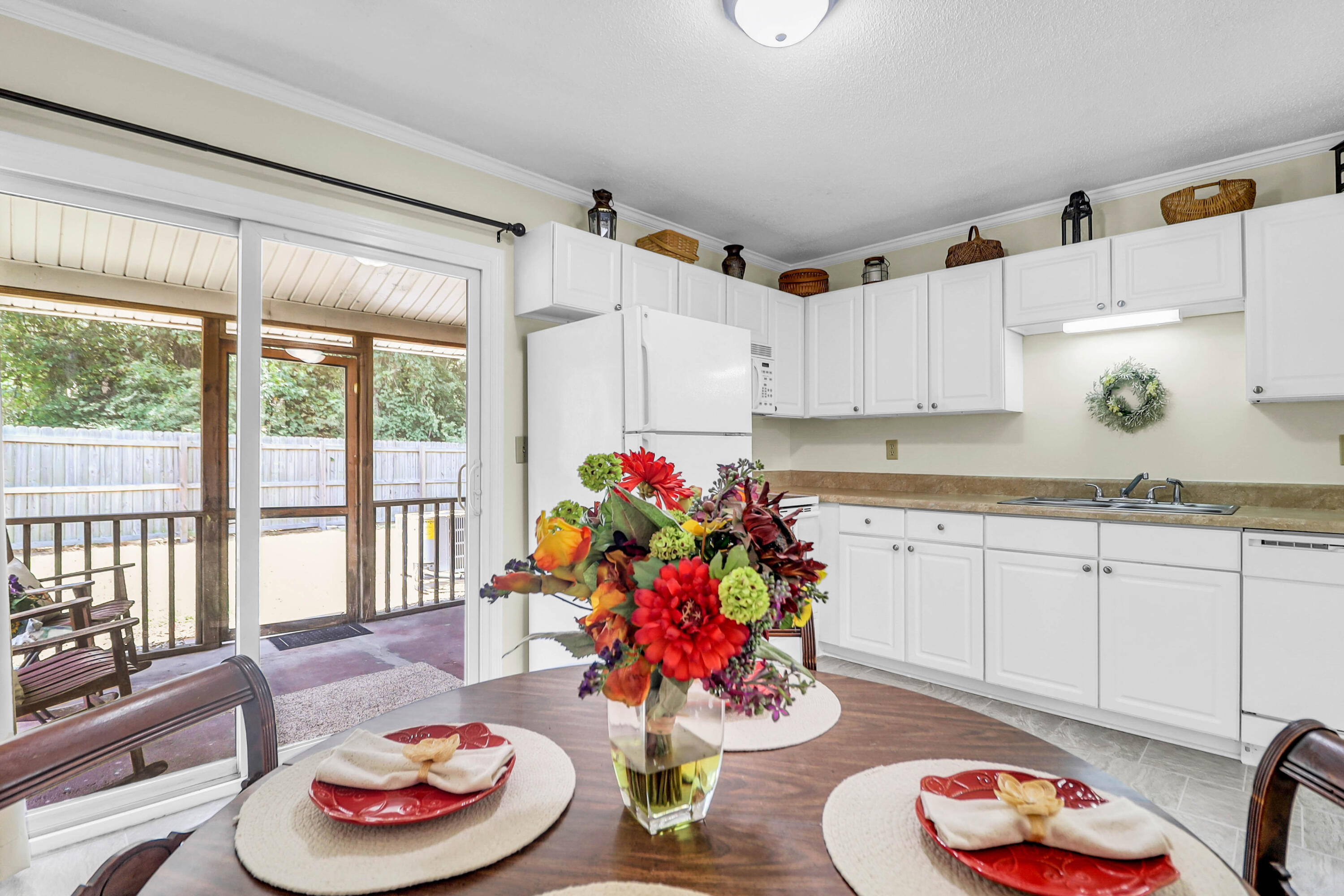 1816 Mepkin Road, Unit B1 Charleston, SC 29407 - Photo 11 of 28 1816-B1 Mepkin -Tidalcreekphoto- (12)