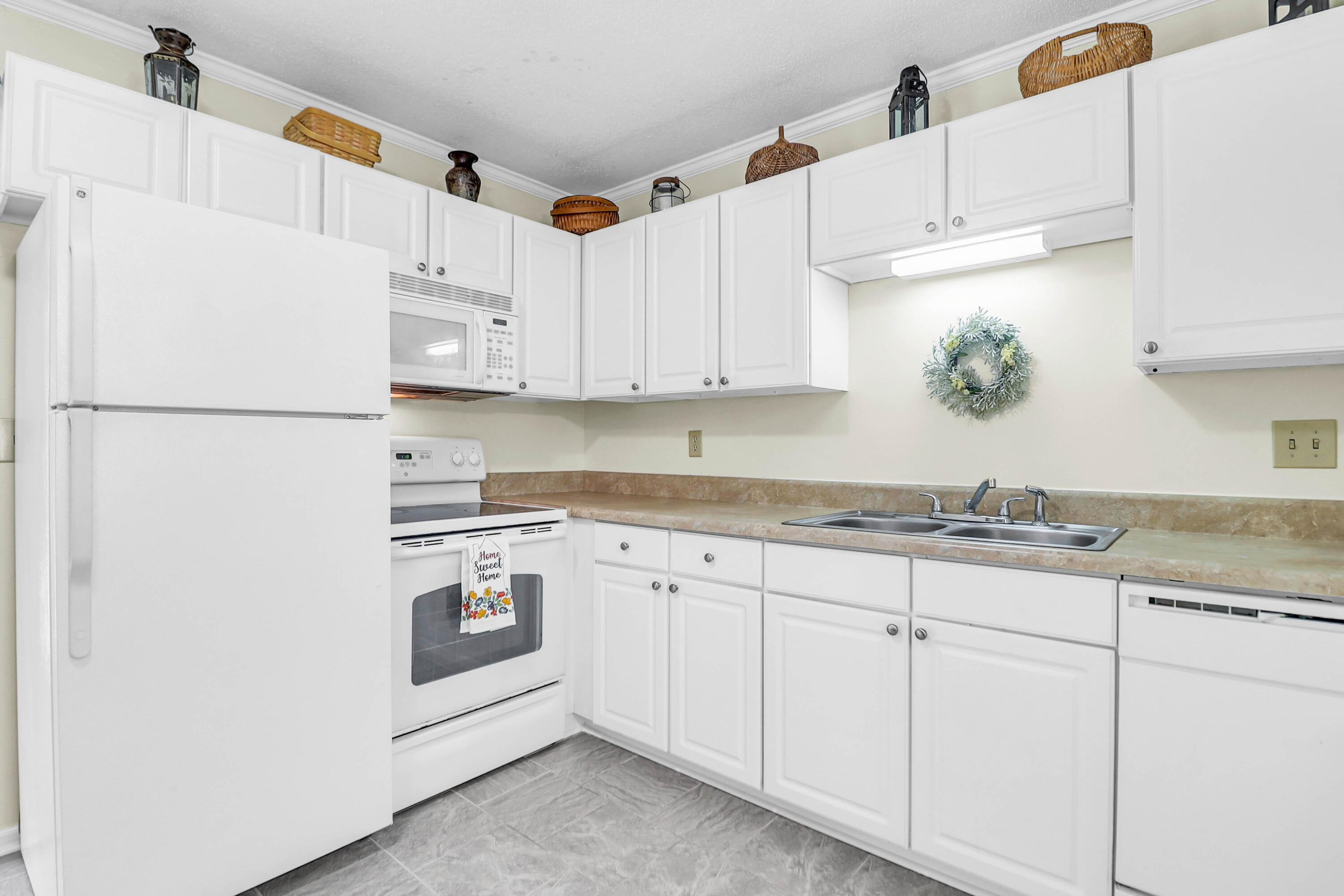 1816 Mepkin Road, Unit B1 Charleston, SC 29407 - Photo 14 of 28 1816-B1 Mepkin -Tidalcreekphoto- (15)