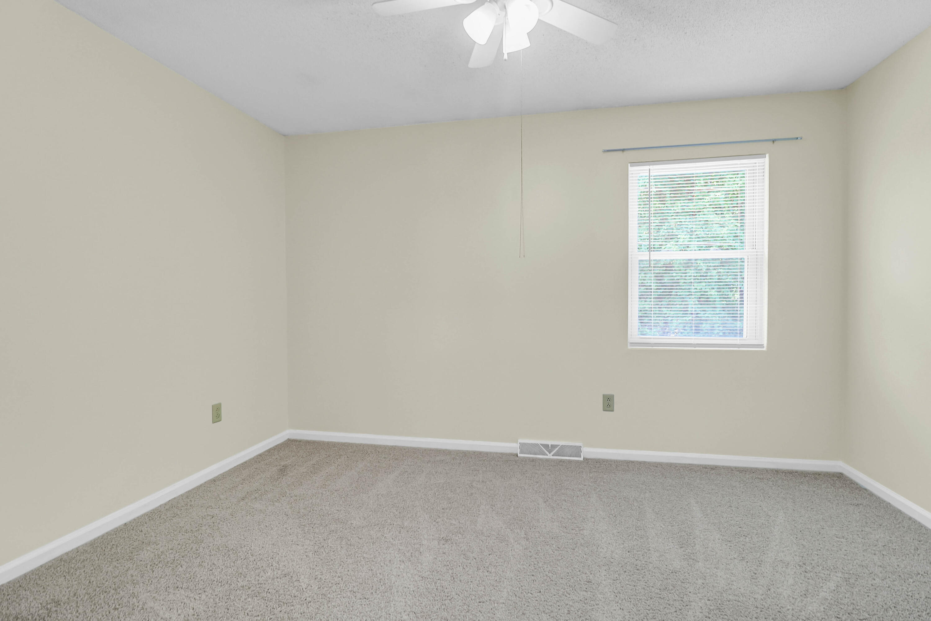 1816 Mepkin Road, Unit B1 Charleston, SC 29407 - Photo 16 of 28 1816-B1 Mepkin -Tidalcreekphoto- (17)