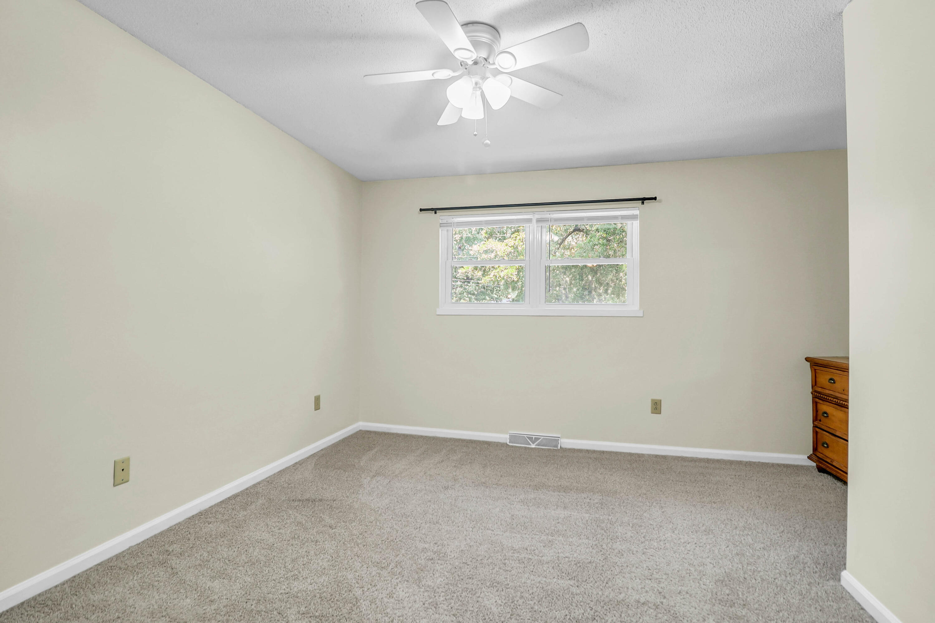 1816 Mepkin Road, Unit B1 Charleston, SC 29407 - Photo 21 of 28 1816-B1 Mepkin -Tidalcreekphoto- (21)