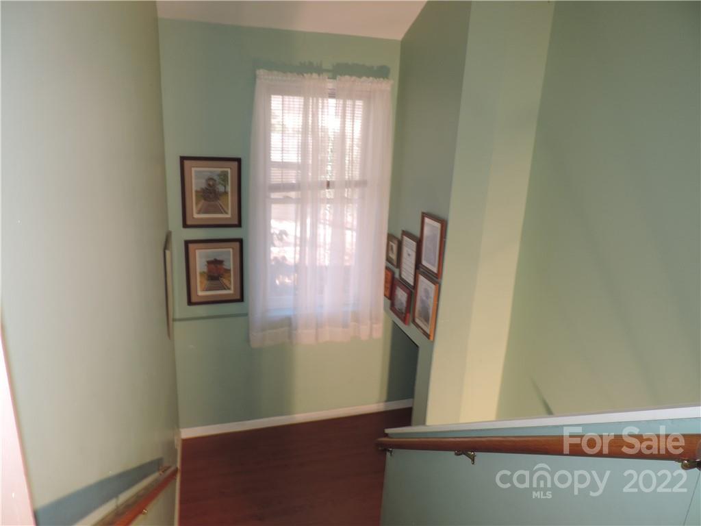 3284 Lake Logan Road Canton, NC 28716 - Photo 19 of 44