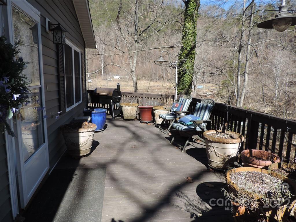 3284 Lake Logan Road Canton, NC 28716 - Photo 26 of 44