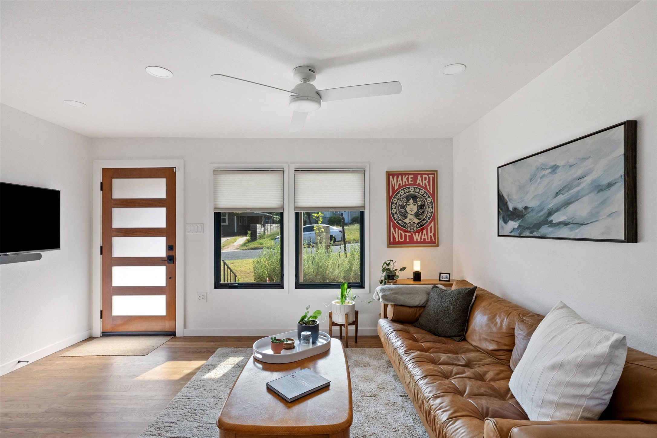1803 Perez Street Austin, TX 78721 - Photo 3 of 40