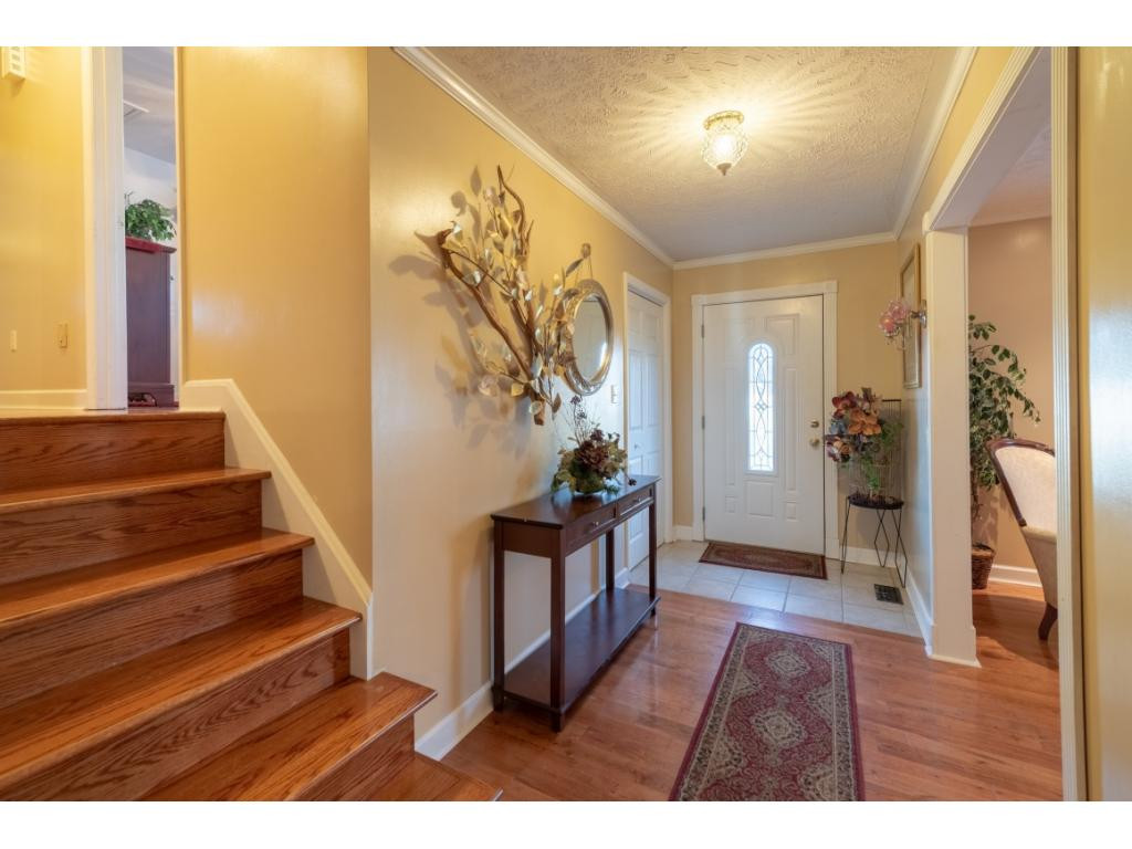 4514 Old Stage Road Pulaski, VA 24301 - Photo 2 of 36 Photo 2