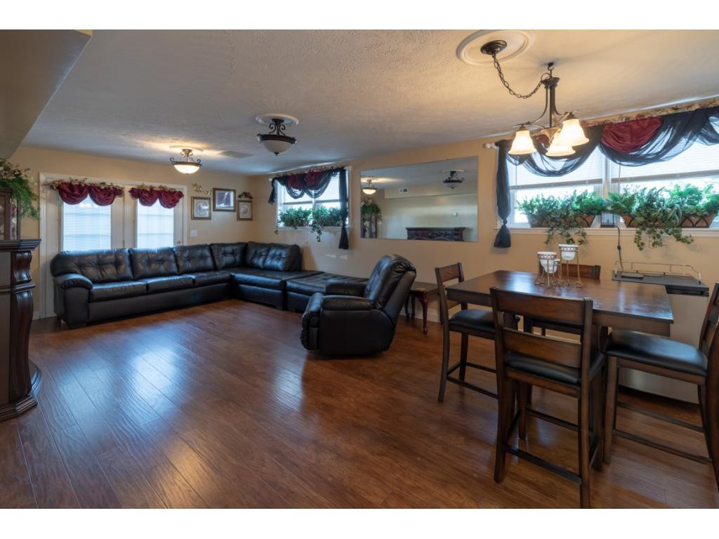 4514 Old Stage Road Pulaski, VA 24301 - Photo 26 of 36 Photo 26