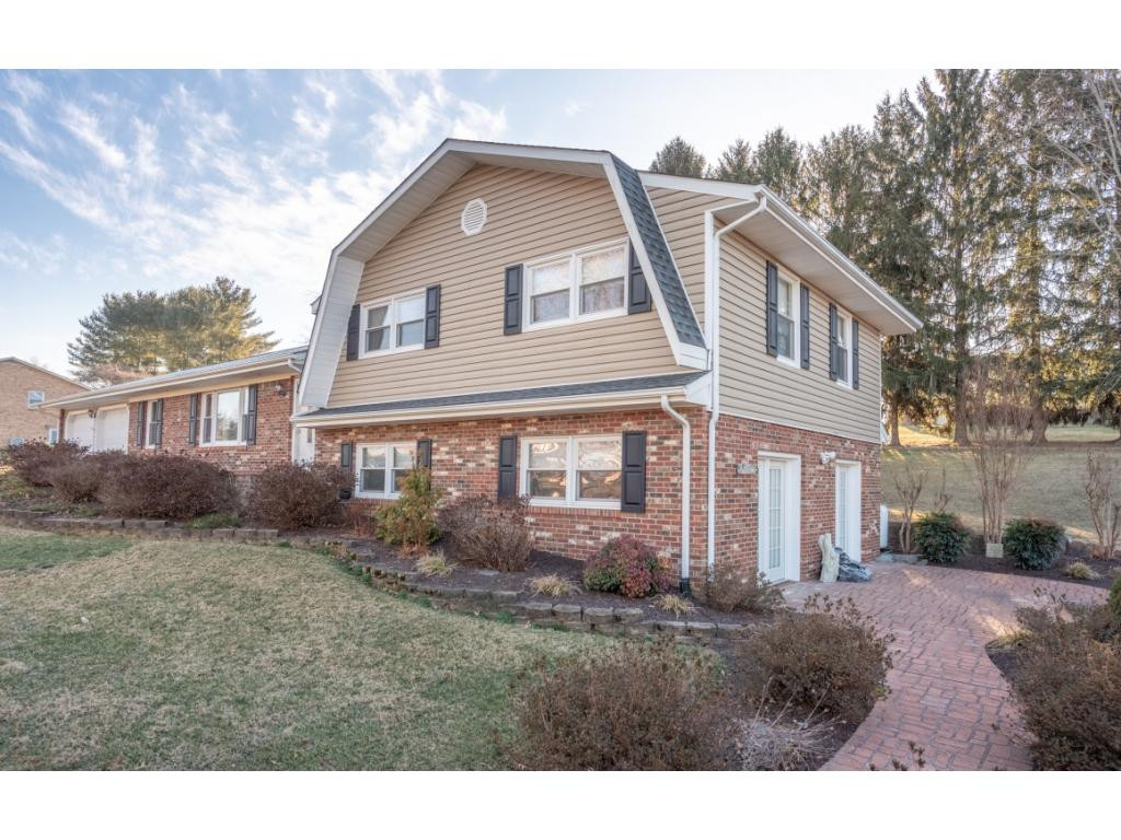 4514 Old Stage Road Pulaski, VA 24301 - Photo 33 of 36 Photo 33
