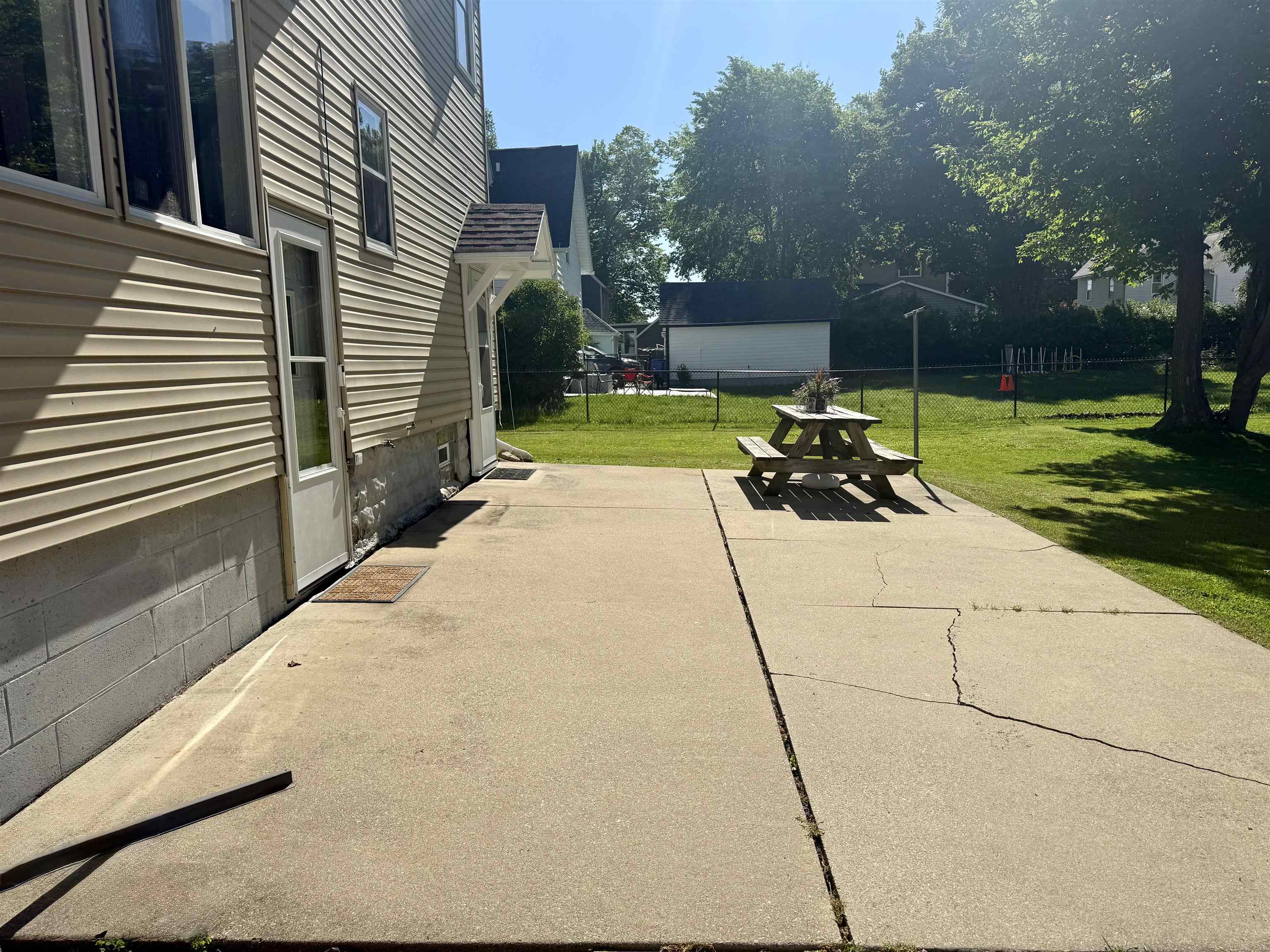 120 Pierce Street Randolph, WI 53956 - Photo 11 of 90