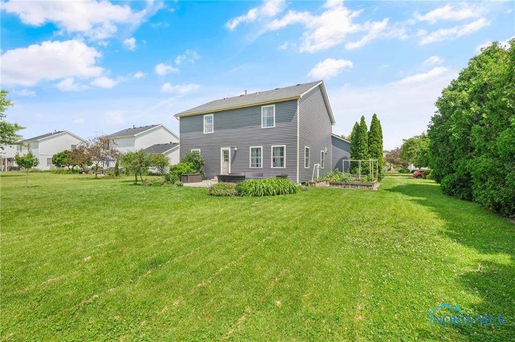 1507 Cardinal Road Bowling Green, OH 43402 - Photo 35 of 40 Gallery Image 35