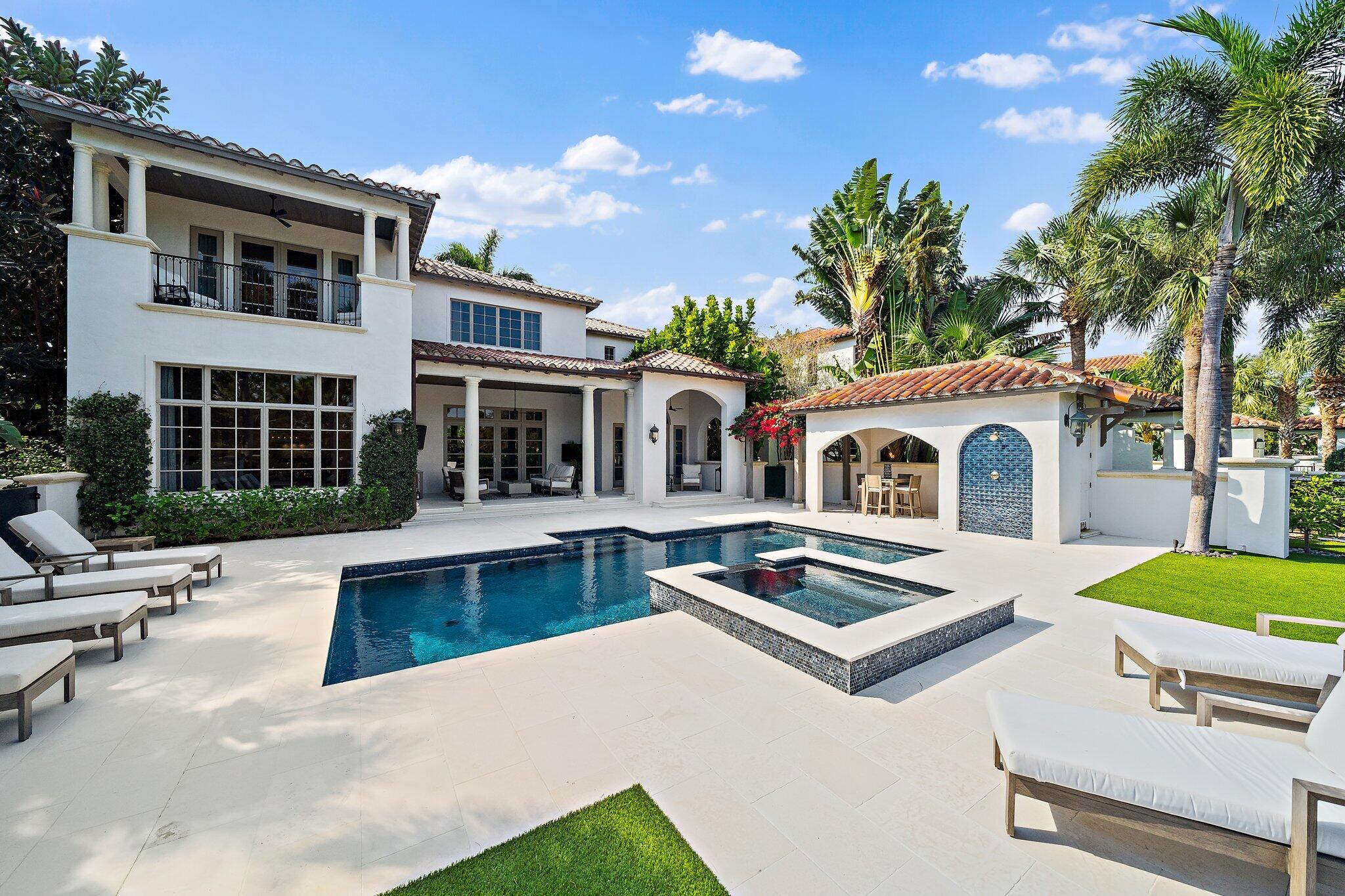 511 Bald Eagle Drive Jupiter, FL 33477 - Photo 12 of 45 077-511BaldEagleDr-Jupiter-FL-SMALL