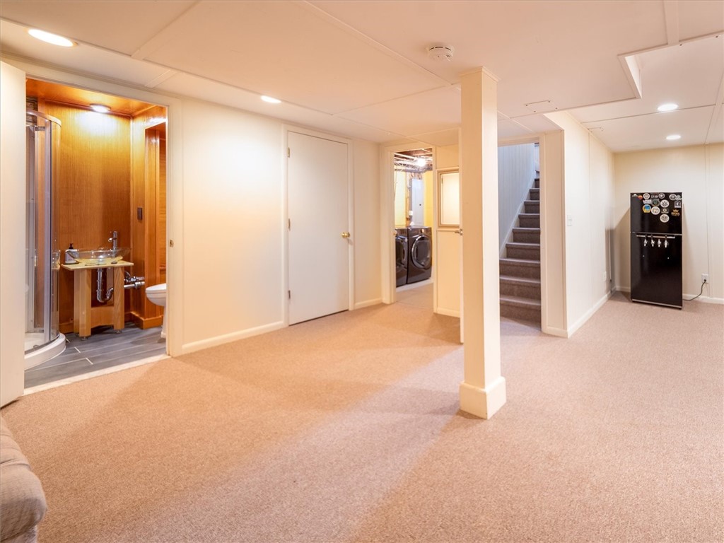 139 Chadbourne Road Brighton, NY 14618 - Photo 29 of 34