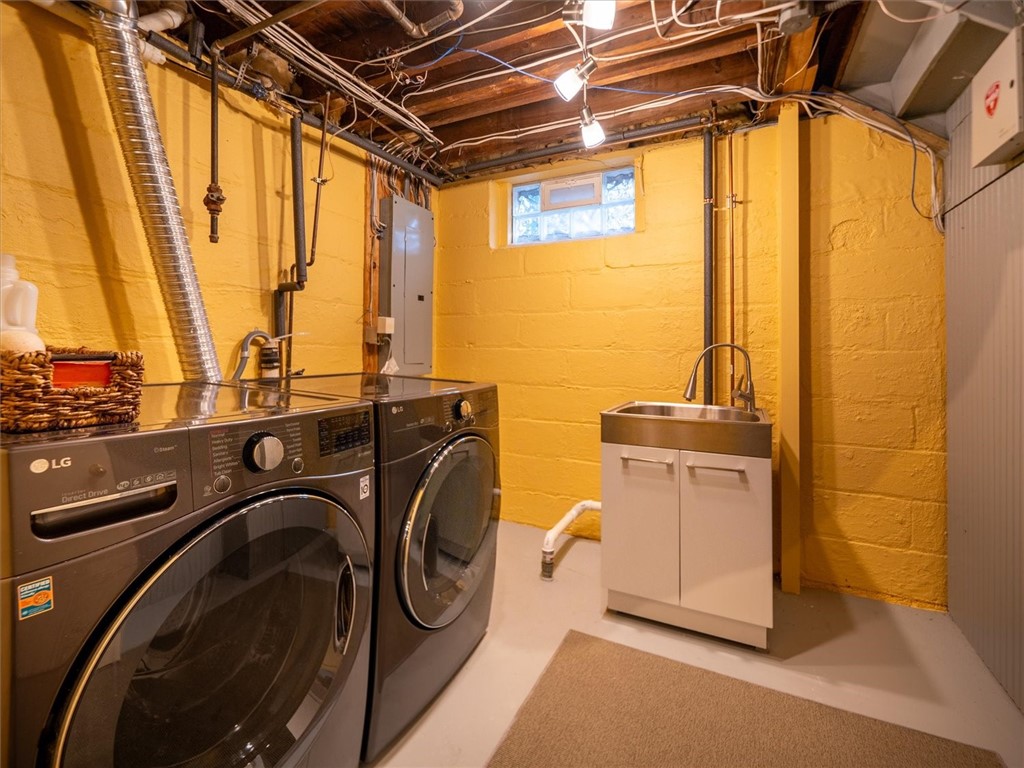 139 Chadbourne Road Brighton, NY 14618 - Photo 31 of 34