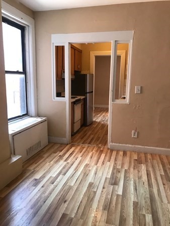 140 Chestnut Street, Unit 307 Springfield, MA 01103 - Photo 5 of 10