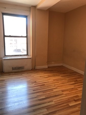 140 Chestnut Street, Unit 307 Springfield, MA 01103 - Photo 8 of 10