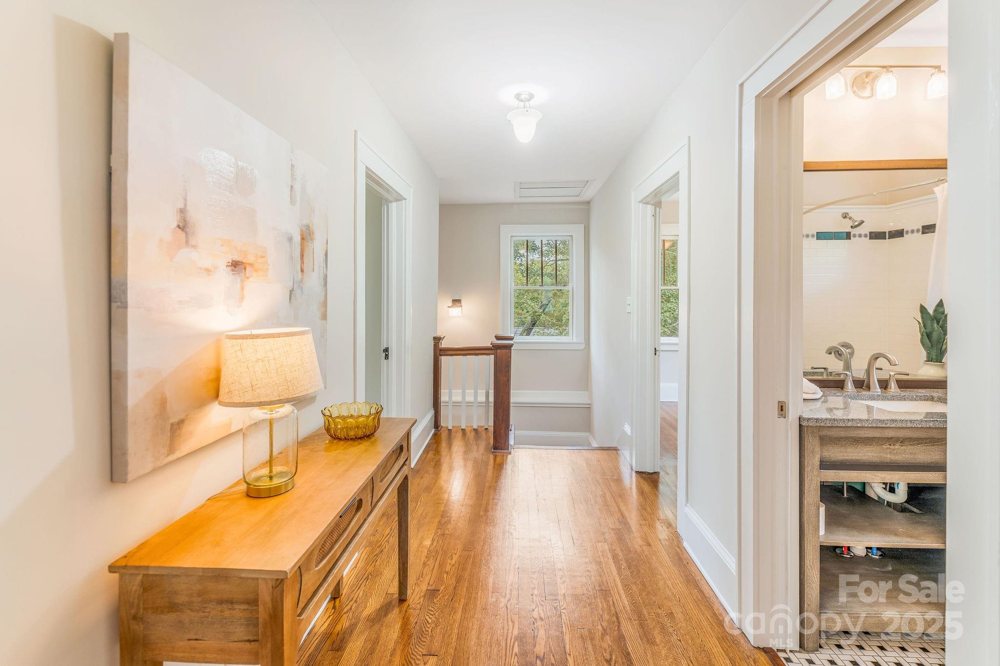 24 Warwick Road Asheville, NC 28803 - Photo 23 of 44