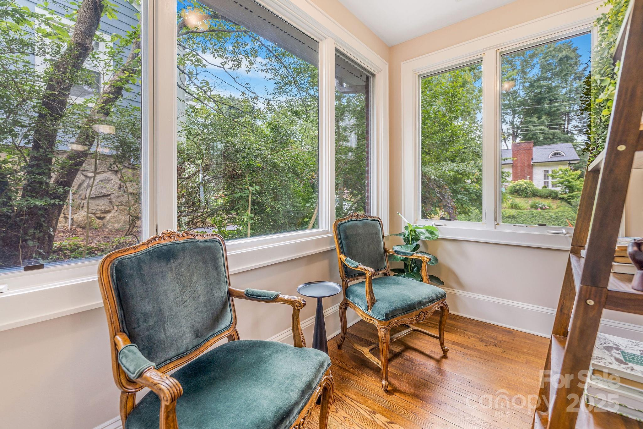 24 Warwick Road Asheville, NC 28803 - Photo 10 of 44