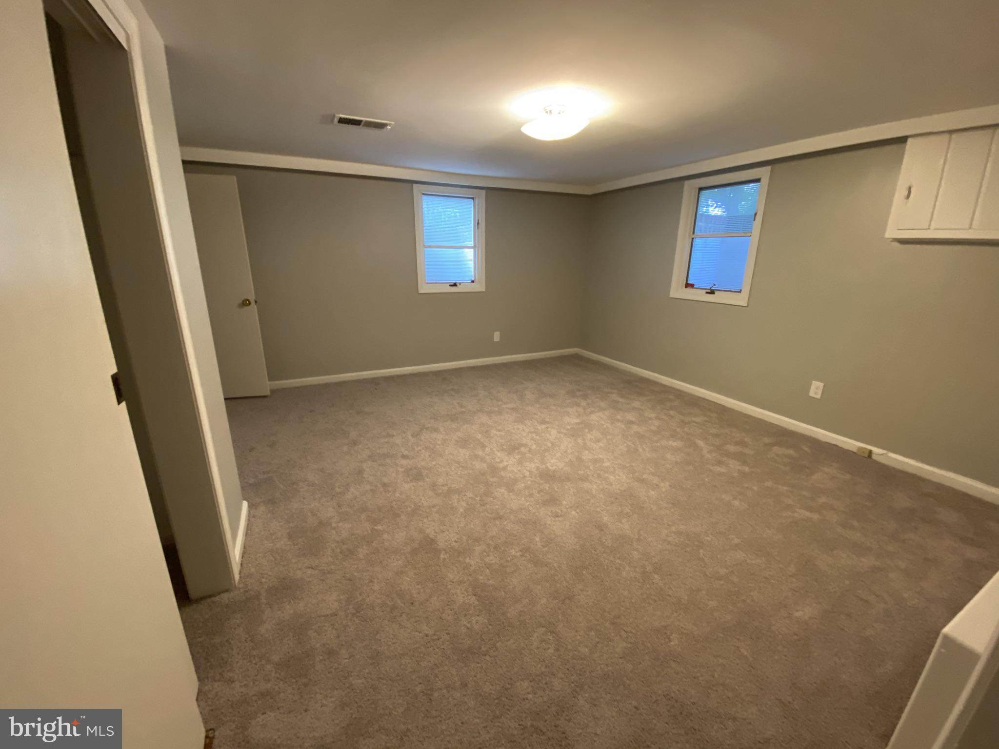 521 Beulah Road Vienna, VA 22180 - Photo 15 of 27