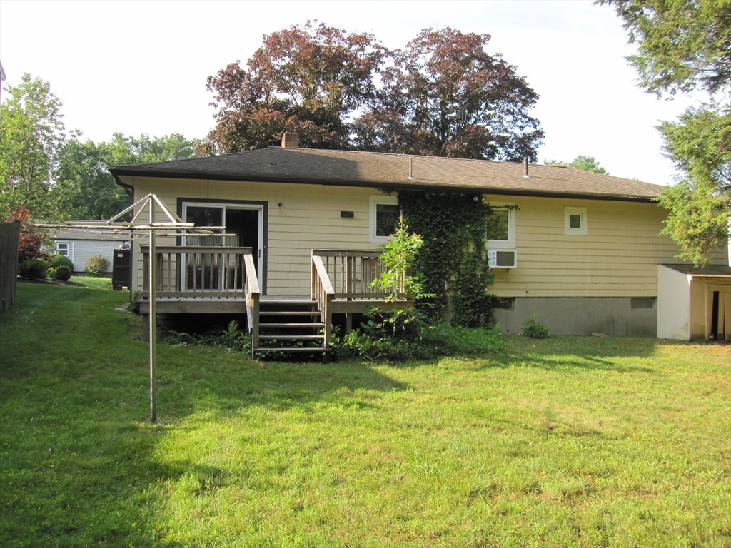 15 Lilian Road Framingham, MA 01701 - Photo 3 of 17