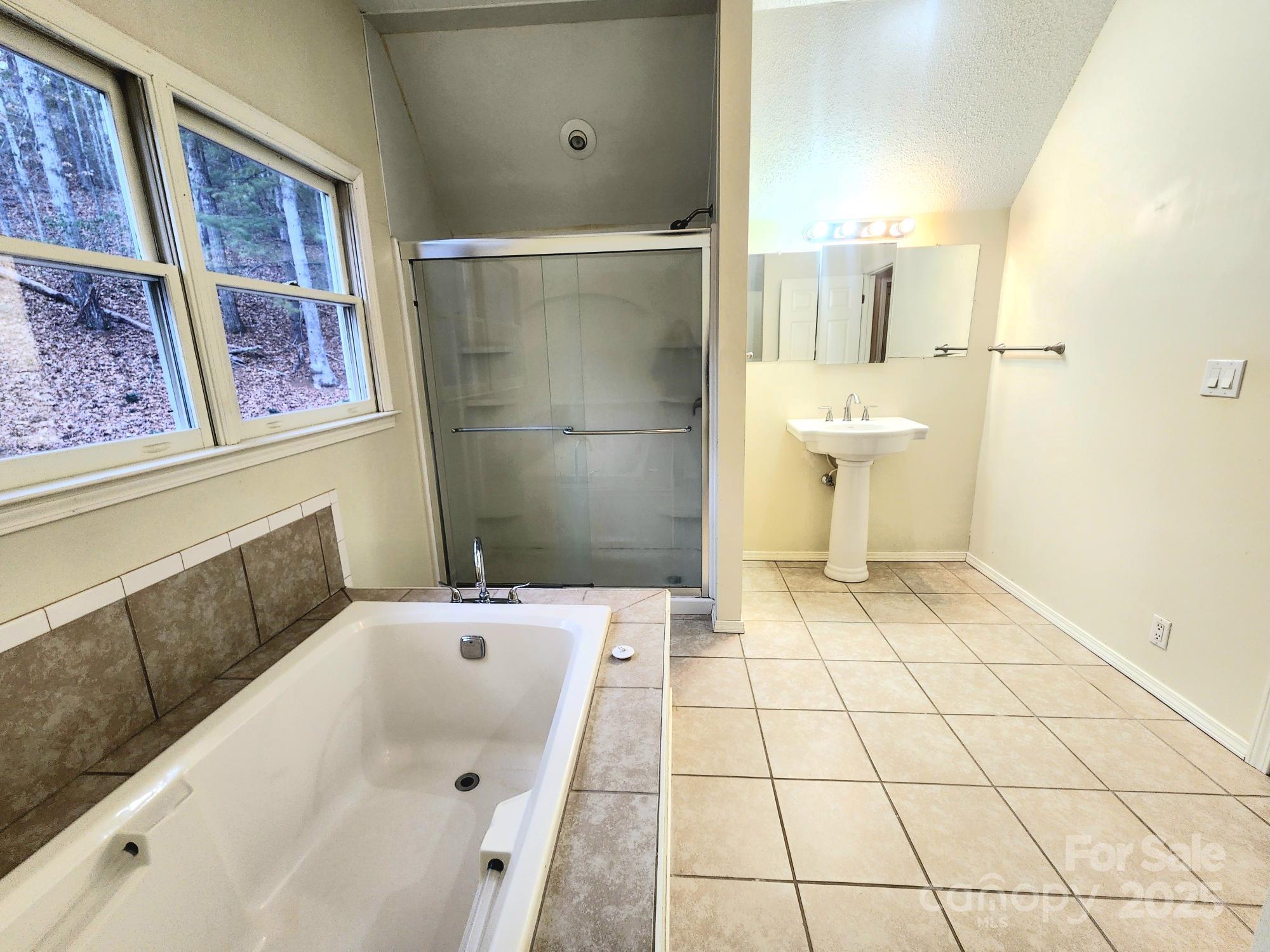 29 Comfort Road Sylva, NC 28779 - Photo 7 of 11 Gallery Image 7