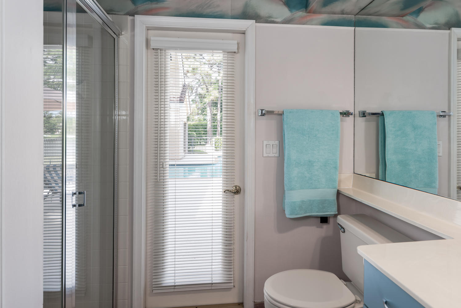 2655 Northwest 46th Street Boca Raton, FL 33434 - Photo 20 of 39 Cabana bath off family room