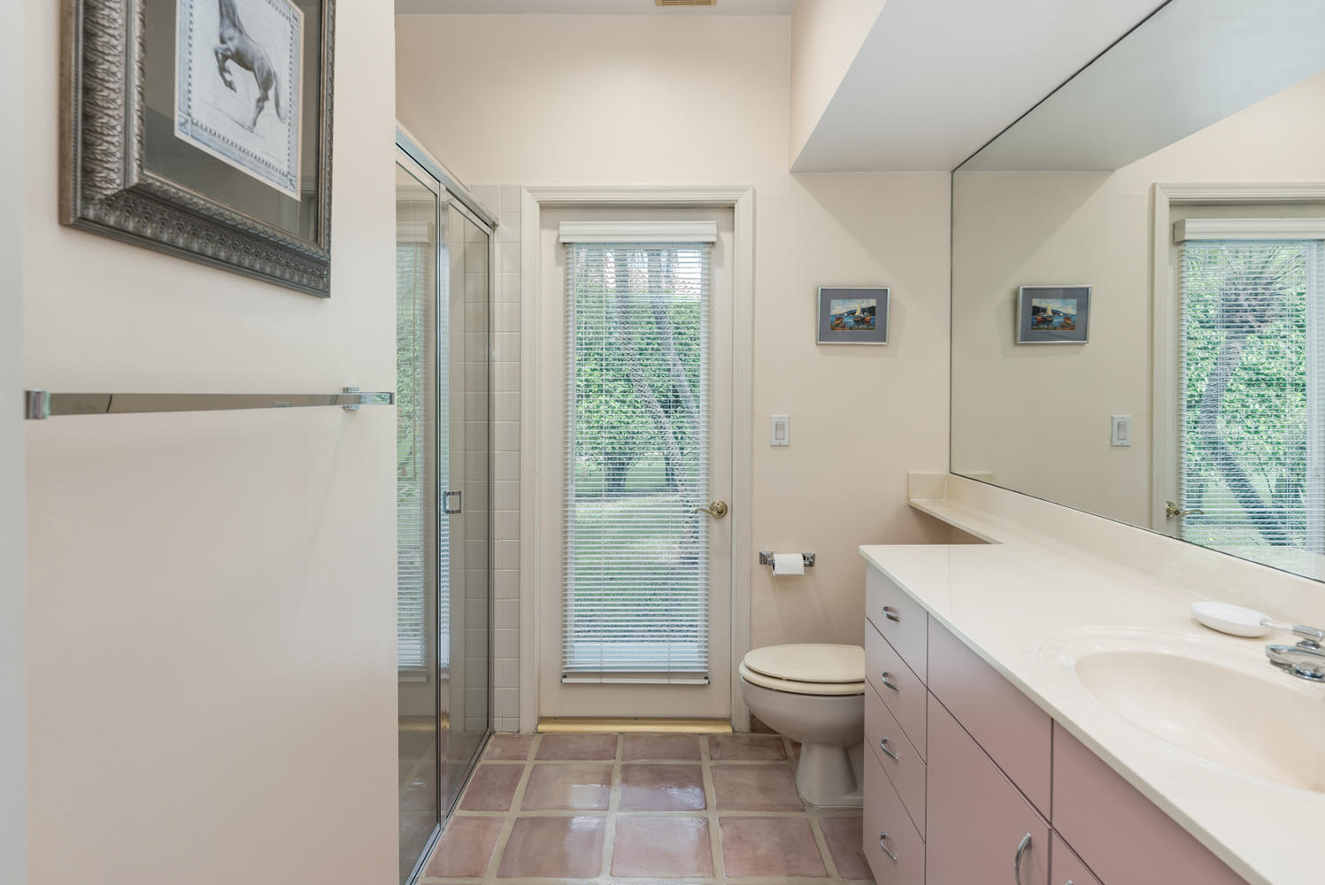 2655 Northwest 46th Street Boca Raton, FL 33434 - Photo 32 of 39 Secondary bath