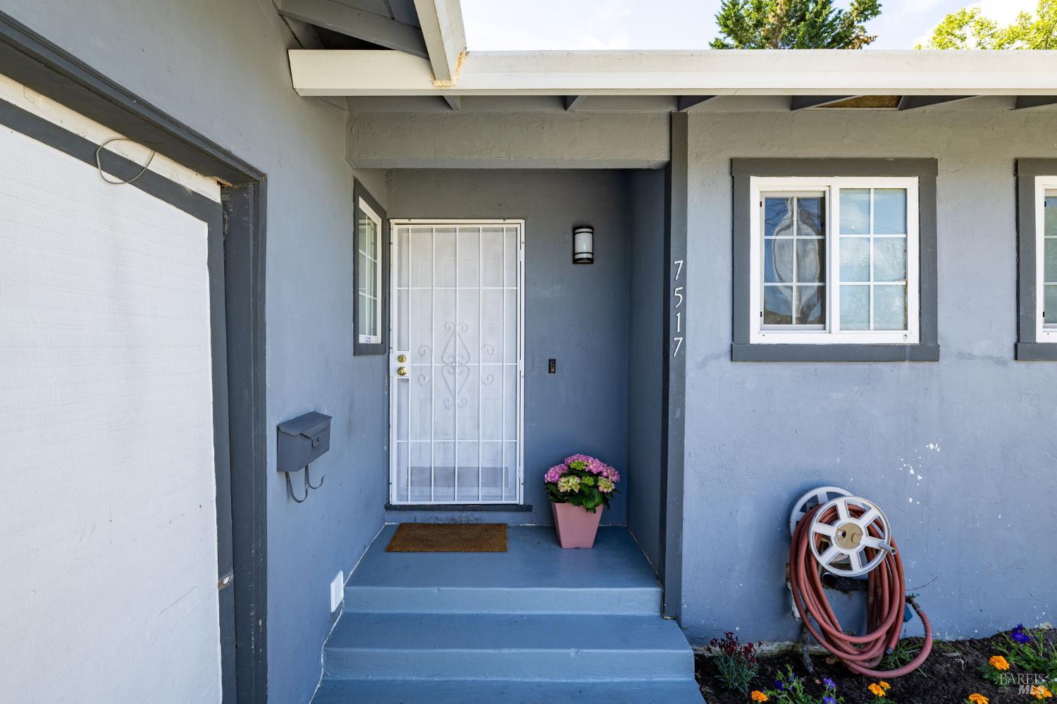 7517 Bernice Avenue Rohnert Park, CA 94928 - Photo 3 of 45