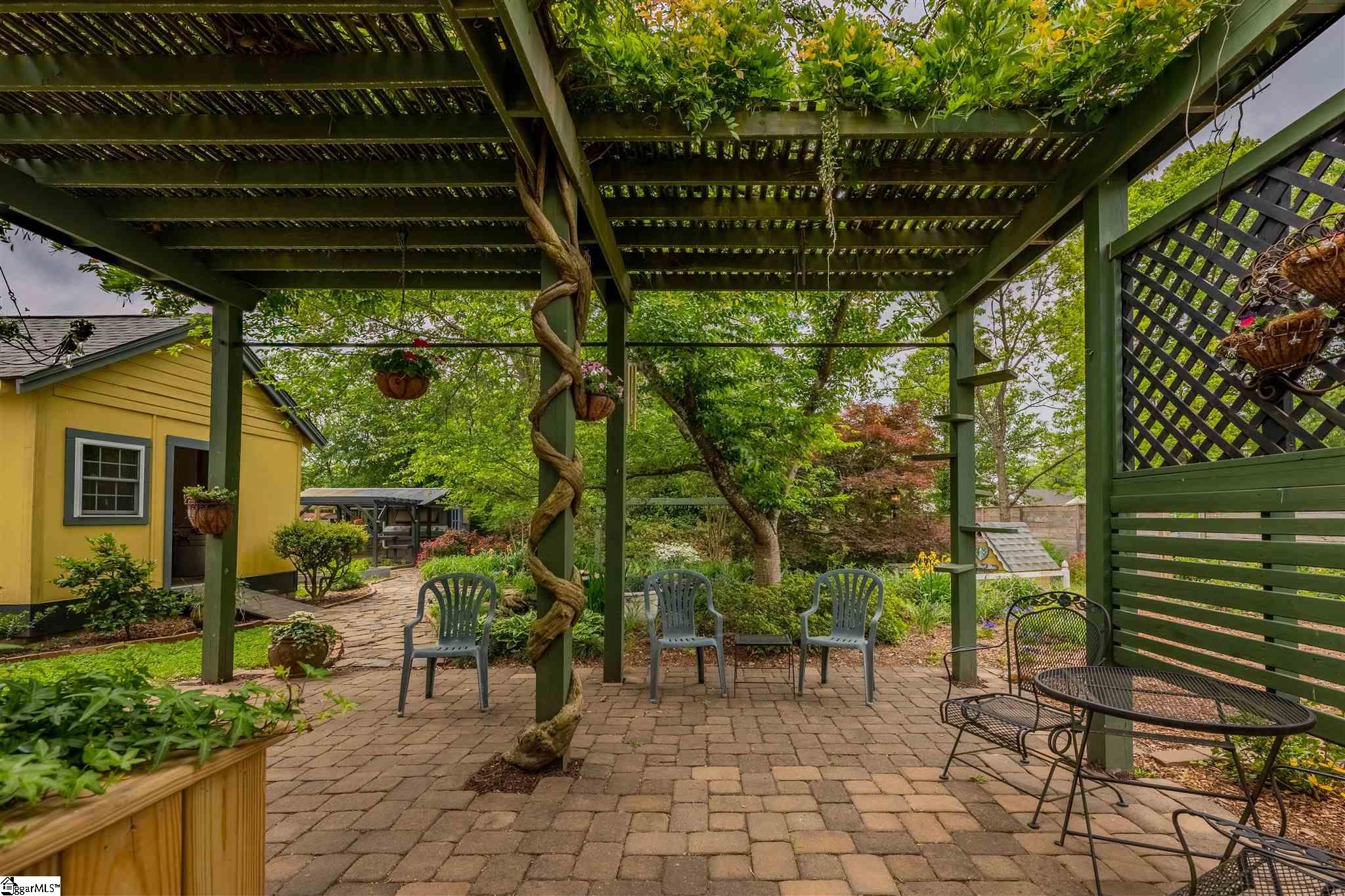 607 West Parker Road Greenville, SC 29611 - Photo 19 of 36 Gallery Image 19