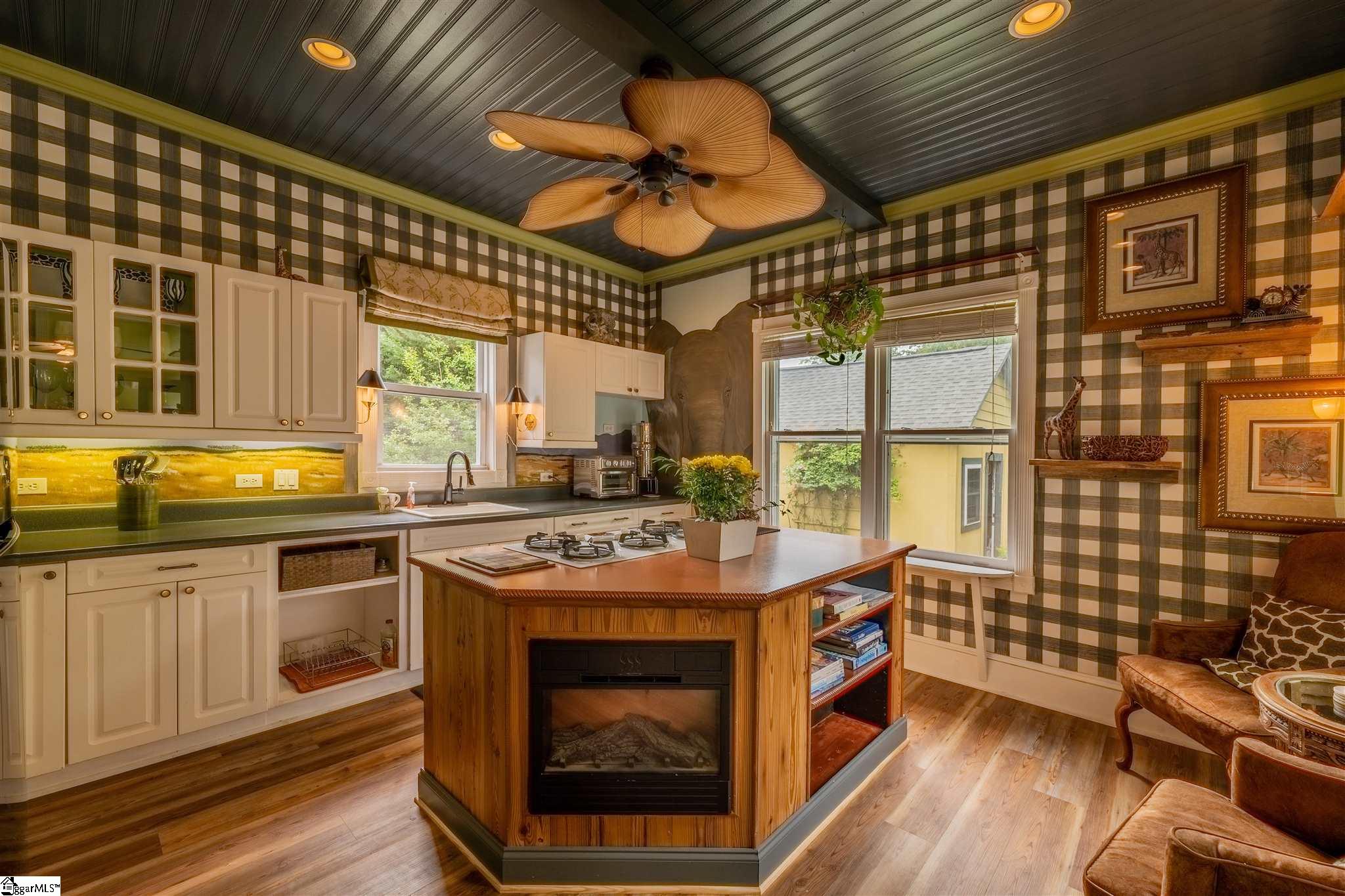 607 West Parker Road Greenville, SC 29611 - Photo 27 of 36 Gallery Image 27