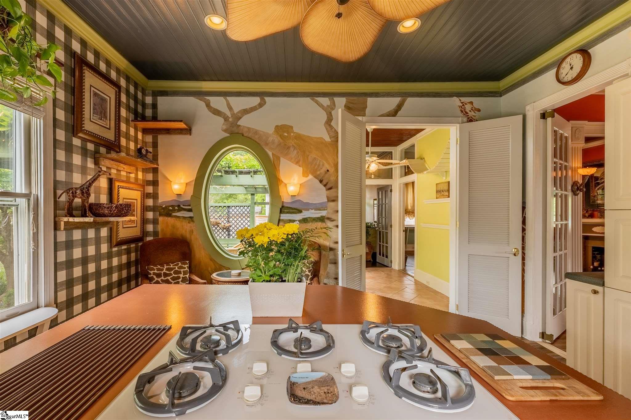 607 West Parker Road Greenville, SC 29611 - Photo 32 of 36 Gallery Image 32