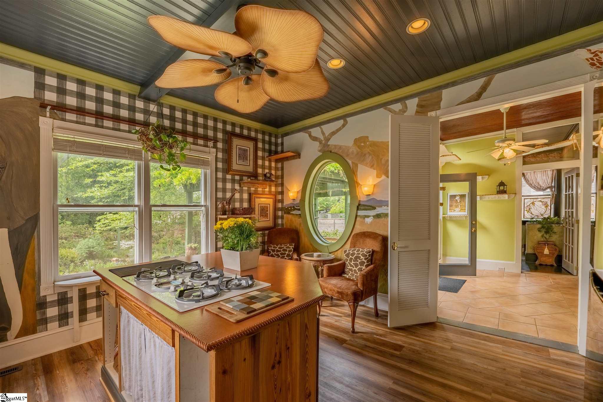 607 West Parker Road Greenville, SC 29611 - Photo 33 of 36 Gallery Image 33
