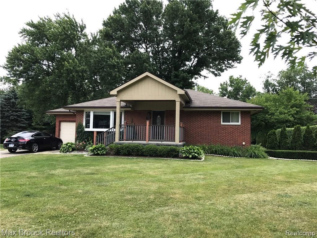115 Stark Road Rochester, MI 48307 - Photo 1 of 8 IMG_5133.JPG