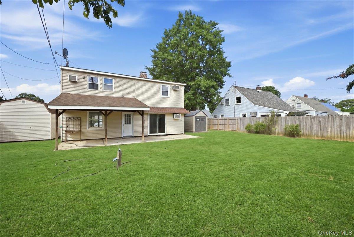 6 Stonecutter Road Levittown, NY 11756 - Photo 16 of 18 Gallery Image 16