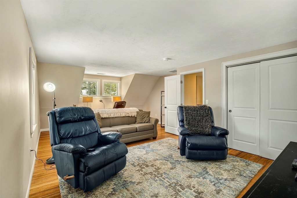 9 Country Lane Dennis, MA 02639 - Photo 30 of 37
