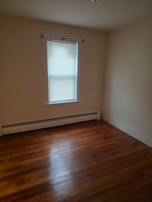 32 Howe Street, Unit 1 Methuen, MA 01844 - Photo 5 of 6