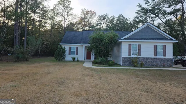 $399,900 | 205 Stirrup Lane, Thomasville, GA 31757