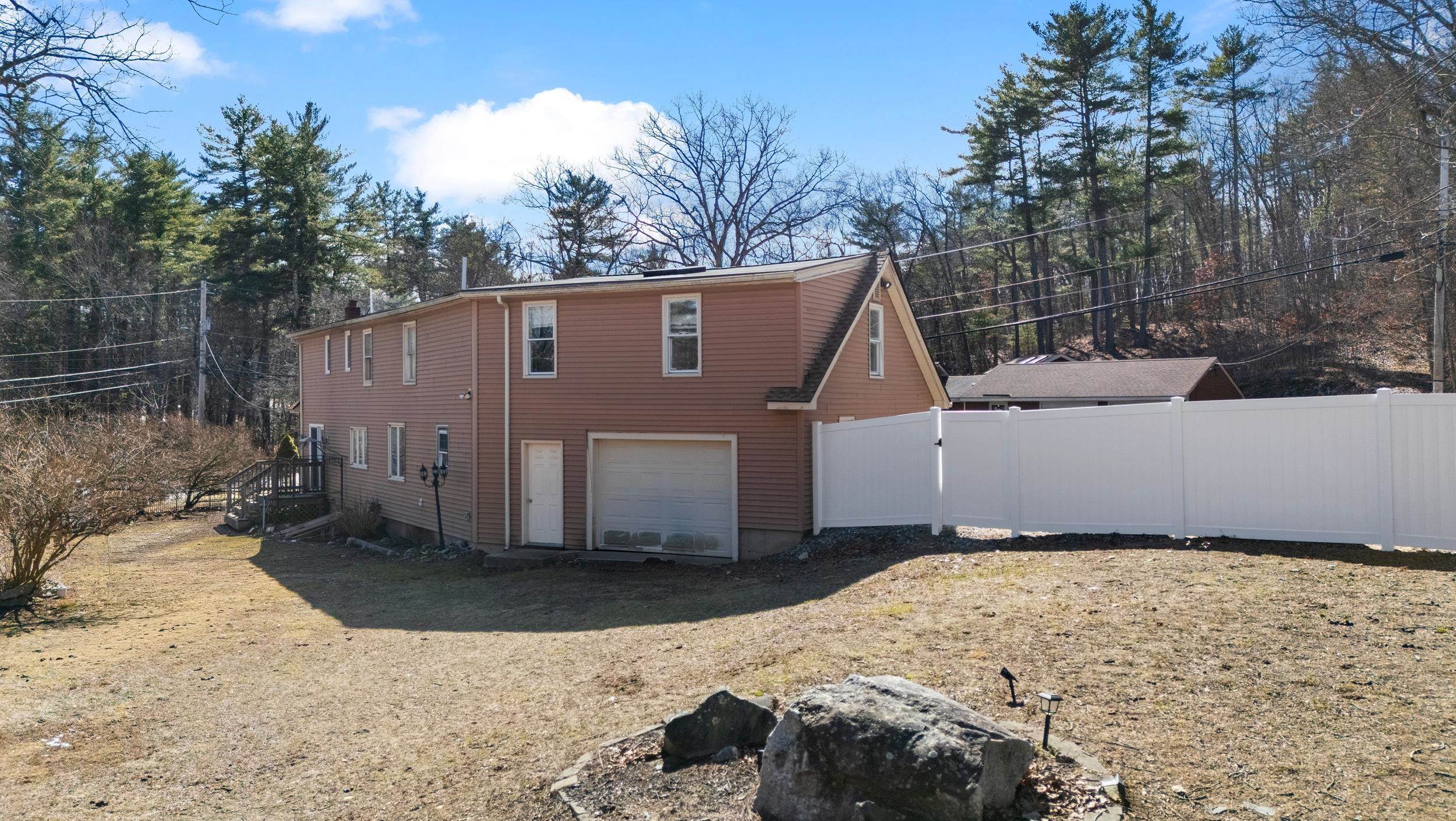 66 Old Derry Road Londonderry, NH 03053 - Photo 39 of 43