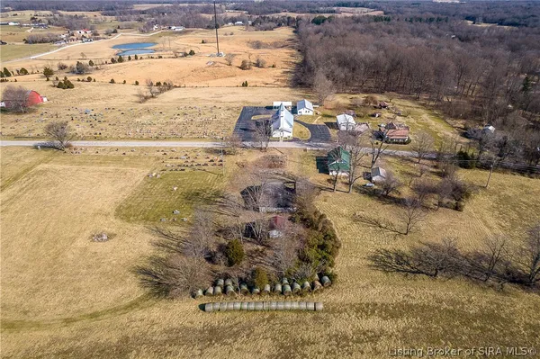 $44,500 | 7245 Central Drive Southwest, Central, IN 47110