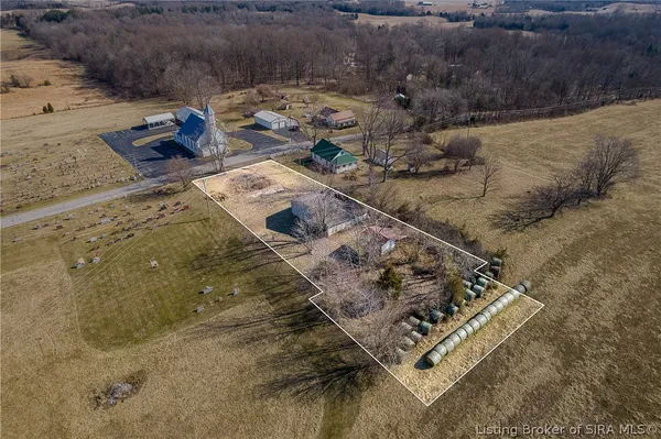 $44,500 | 7245 Central Drive Southwest, Central, IN 47110