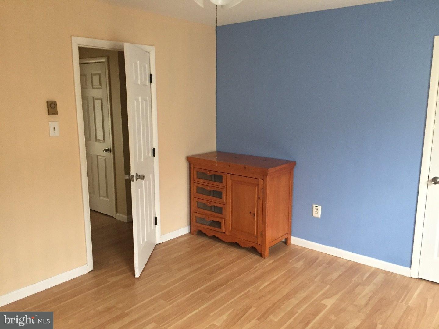 11 Dover Court Clementon, NJ 08021 - Photo 10 of 13