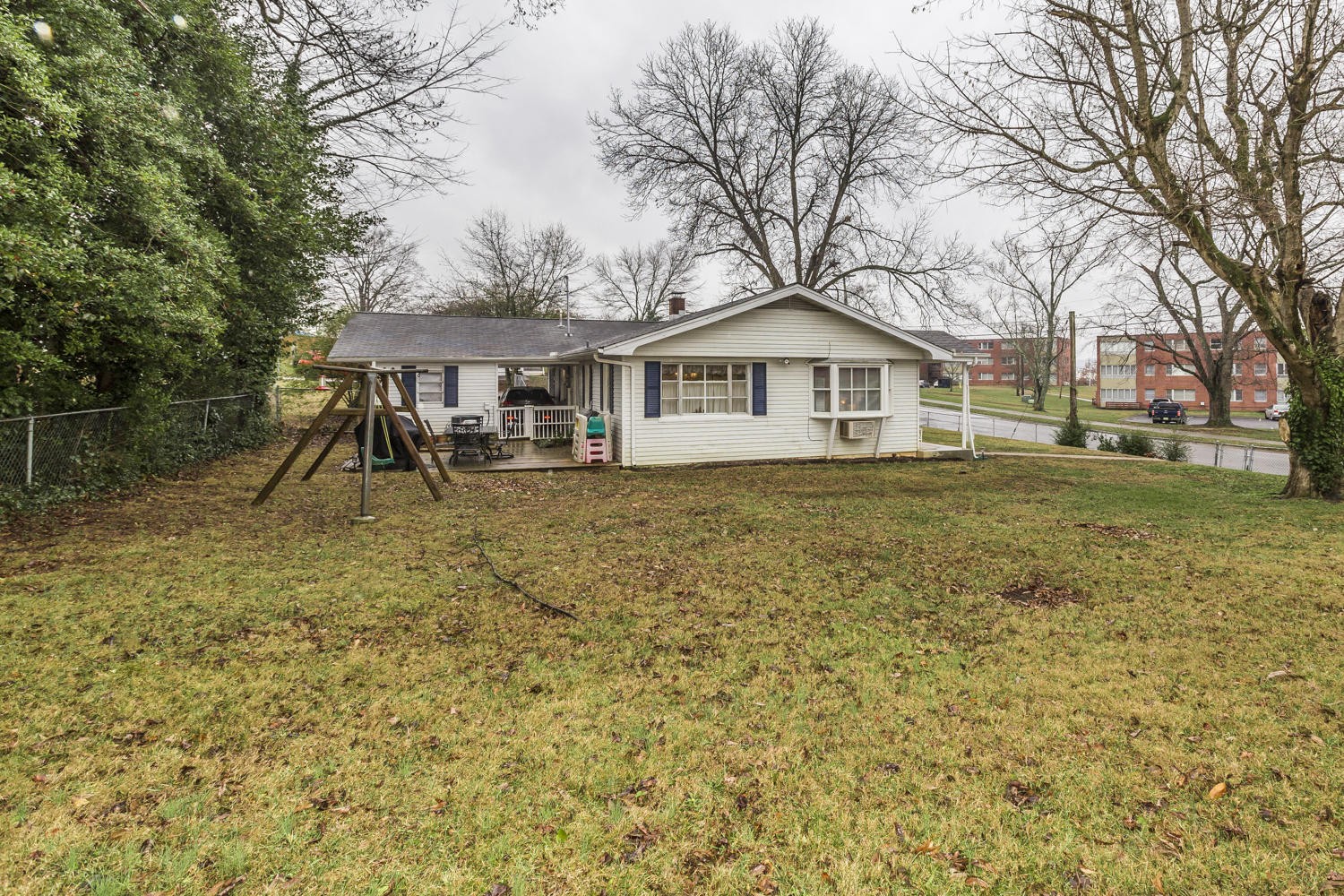 101 Parsons Road Oak Ridge, TN 37830 - Photo 4 of 31 a view of a house with a yard