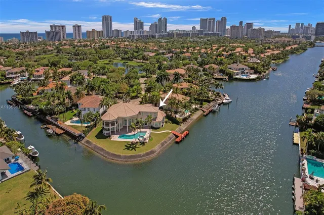 $8,690,000 | 1130 Harbor Court, Hollywood, FL 33019
