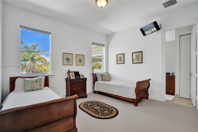 $8,690,000 | 1130 Harbor Court, Hollywood, FL 33019