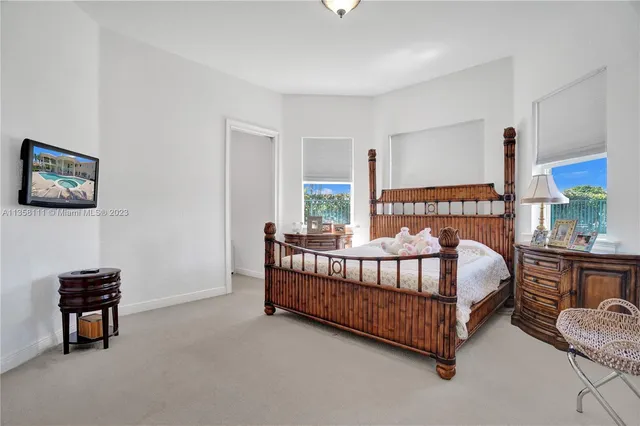 $8,690,000 | 1130 Harbor Court, Hollywood, FL 33019