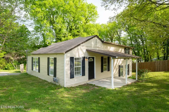$275,000 | 1301 Jefferson Avenue, Maryville, TN 37804