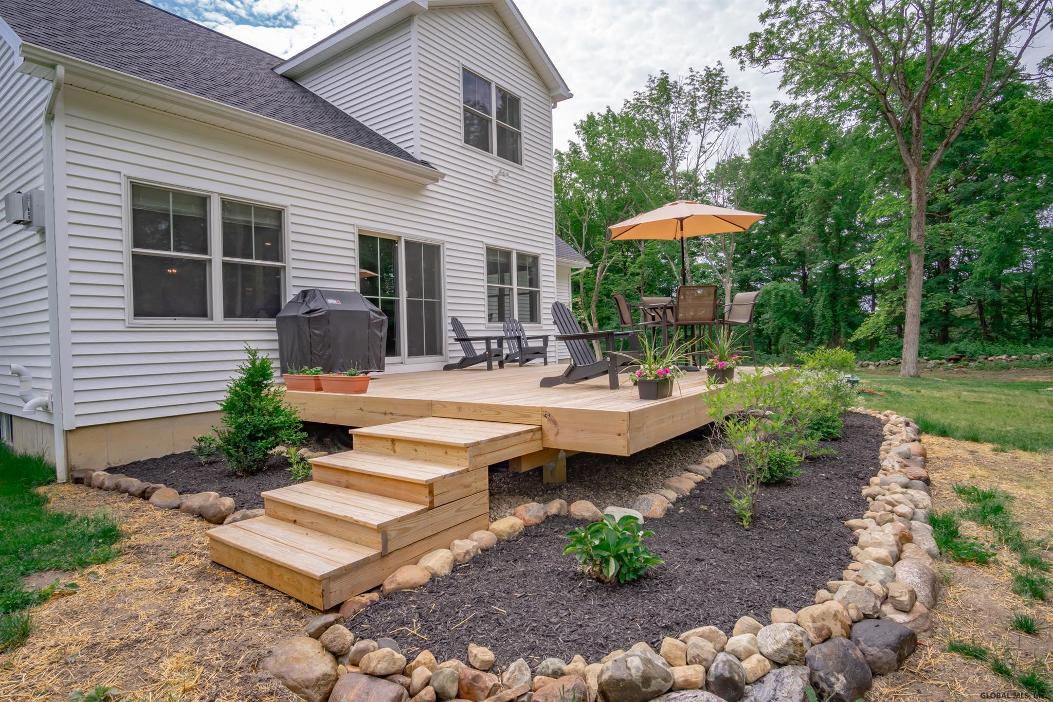 523 Middleline Road Milton, NY 12020 - Photo 4 of 58 Photo 4