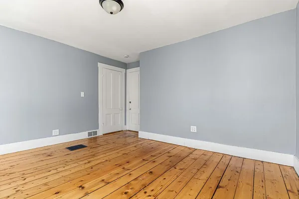 $3,200 | 95 Rumford Street, Concord, NH 03301