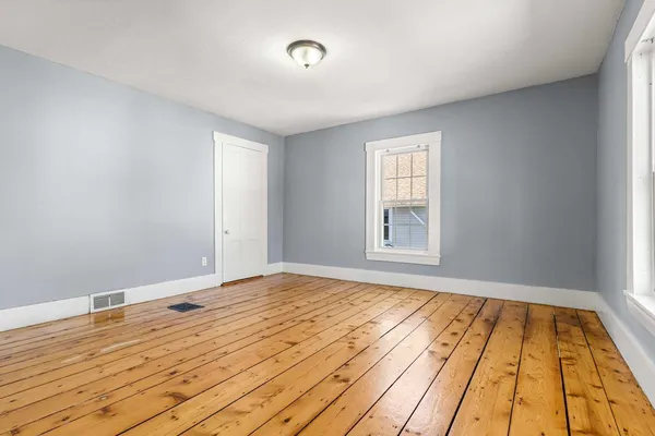 $3,200 | 95 Rumford Street, Concord, NH 03301