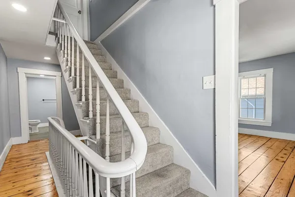 $3,200 | 95 Rumford Street, Concord, NH 03301